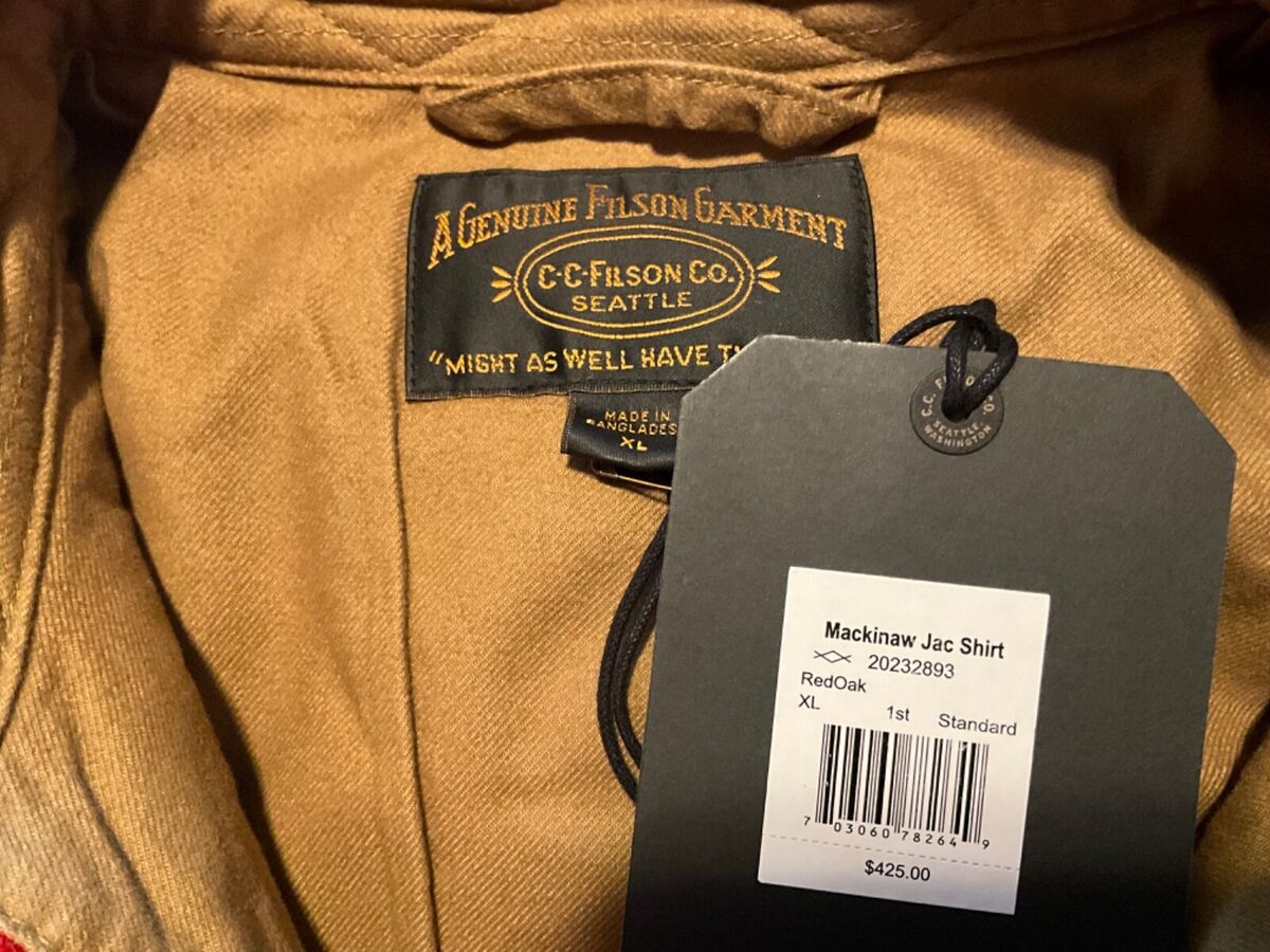 C.C. Filson RED Mackinaw Wool Jac Shirt Shacket Lined Size C.C. Filson RED Mackinaw Wool Jac Shirt Shacket Lined Size