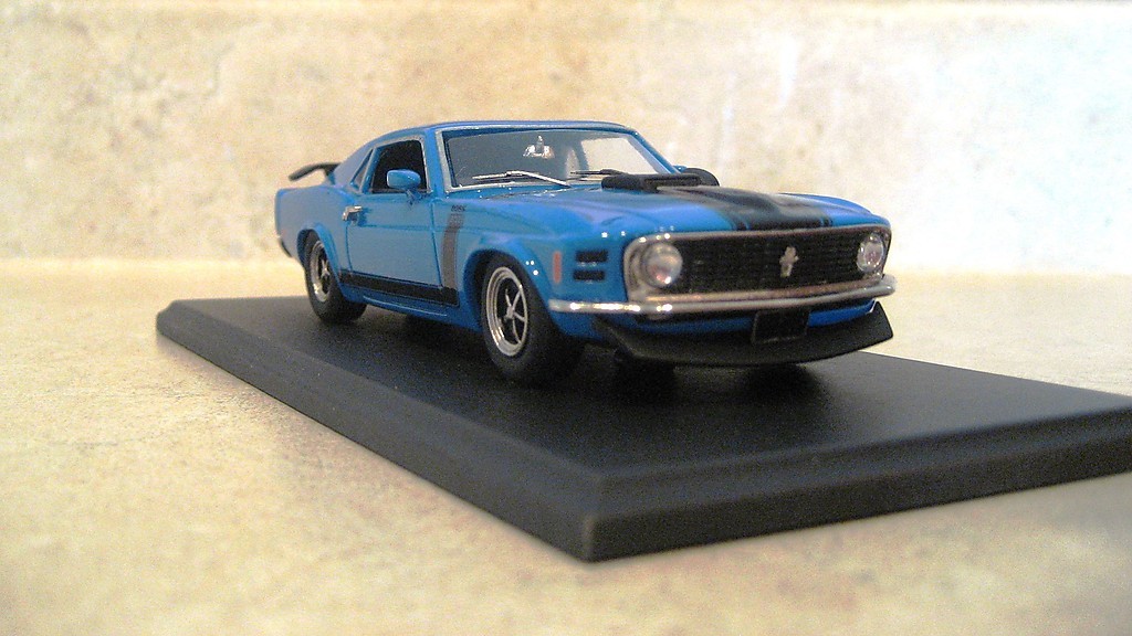 BOSS 1970 MUSTANG GRABBER blueE BOSS 1970 MUSTANG GRABBER blueE