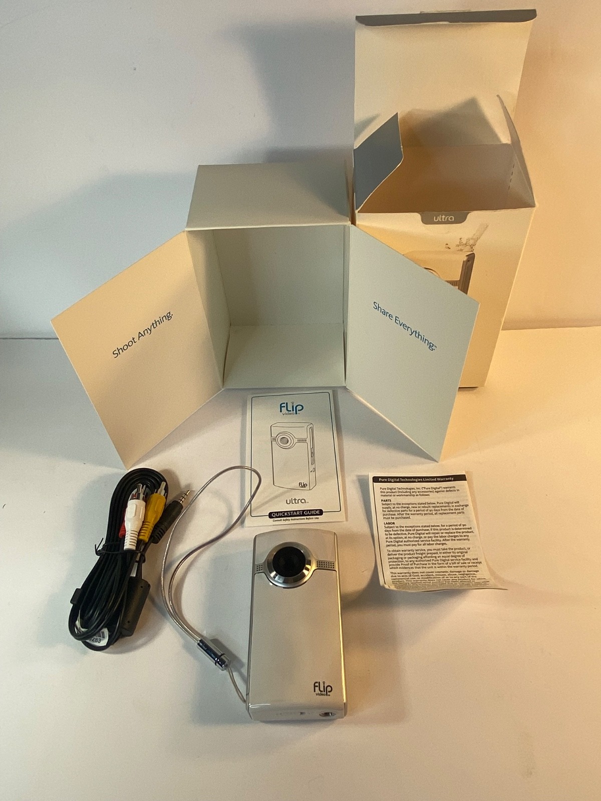 White/silver Records 120 Minutes Model U1120w,4gb,mib