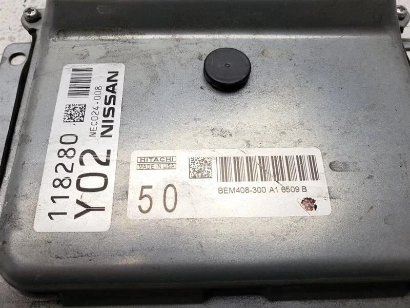 Módulo de control ECM ECU motor OEM guardabarros izquierdo compatible con Nissan Altima 2016-2017 2,5 L Foto 4 de 4