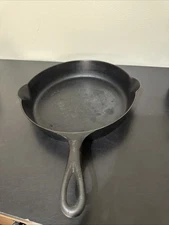 Vintage O.P.& Co No8 Cast Iron Skillet
