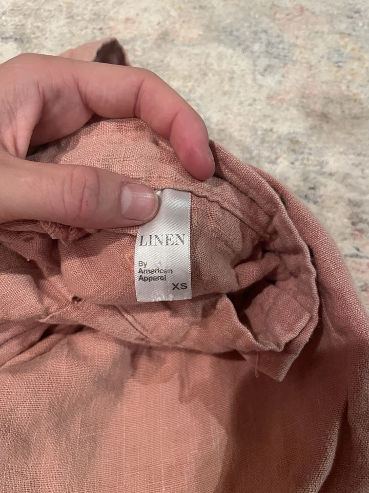 Pantalones cortos para mujer Peach American Apparel XS LINO cierre de botones bolsillos centrales de cabaña Foto 2 de 3