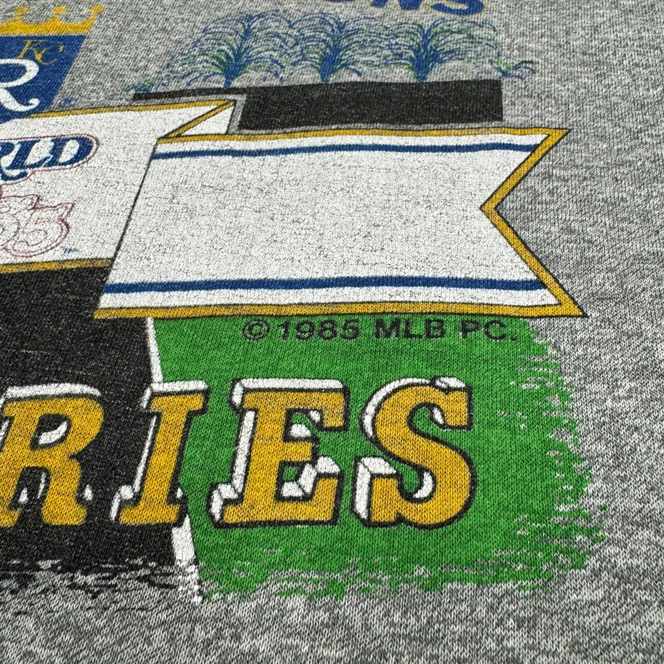 Kansas City Royals Shirt Adult XS Gray Vintage 1985 MLB World Champions Baseball - Image 3 of 4