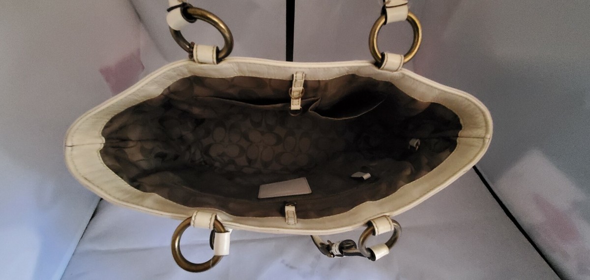 Coach bag back vintage purse book bag cream color‎ Rare Vintage Bag Cream Leather Strapped Purse Shoulder Bags  main image 4