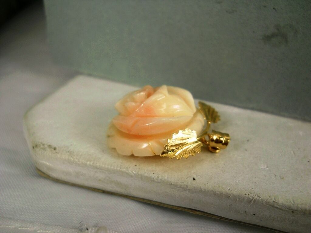 Picture 2 of 4
