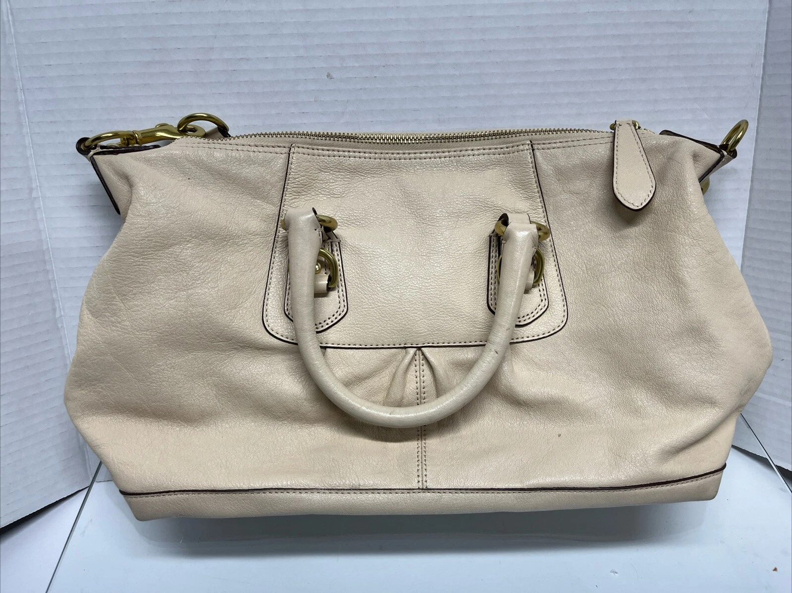 Borsa a tracolla Coach in pelle beige n. K1049 F15445