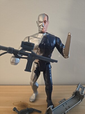 1991 Kenner Series 1 Terminator 2 Exploding T-1000 Complete with
