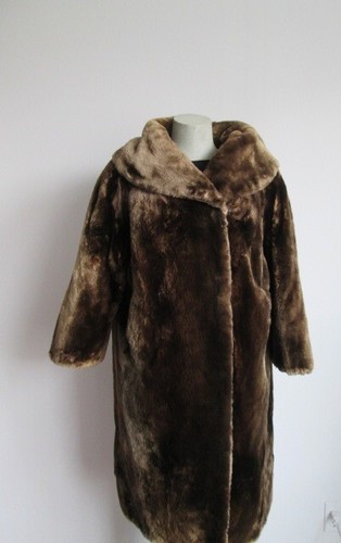 Women's Sz 10 Sheared Beaver Fur Coat 