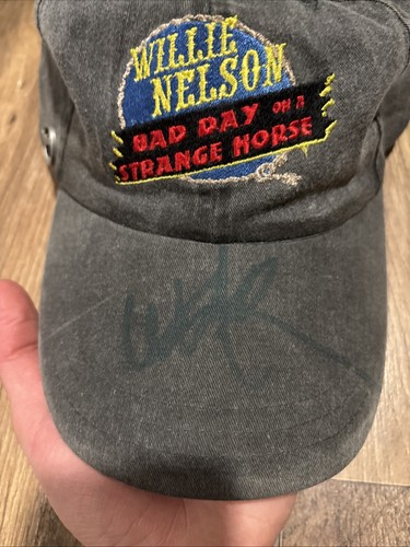 Signed Vintage Willie Nelson Bad Day On A Strange Horse Hat Autograph - Picture 3 of 6