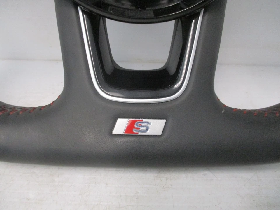 Audi A4 S-Line 2018 volante con control multifunción OEM Foto 2 de 4