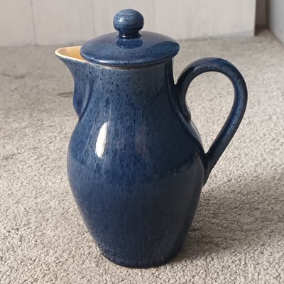 Denby Bourne blau Kaffeekanne Steinzeug gestempelt Sockel sehr guter Zustand