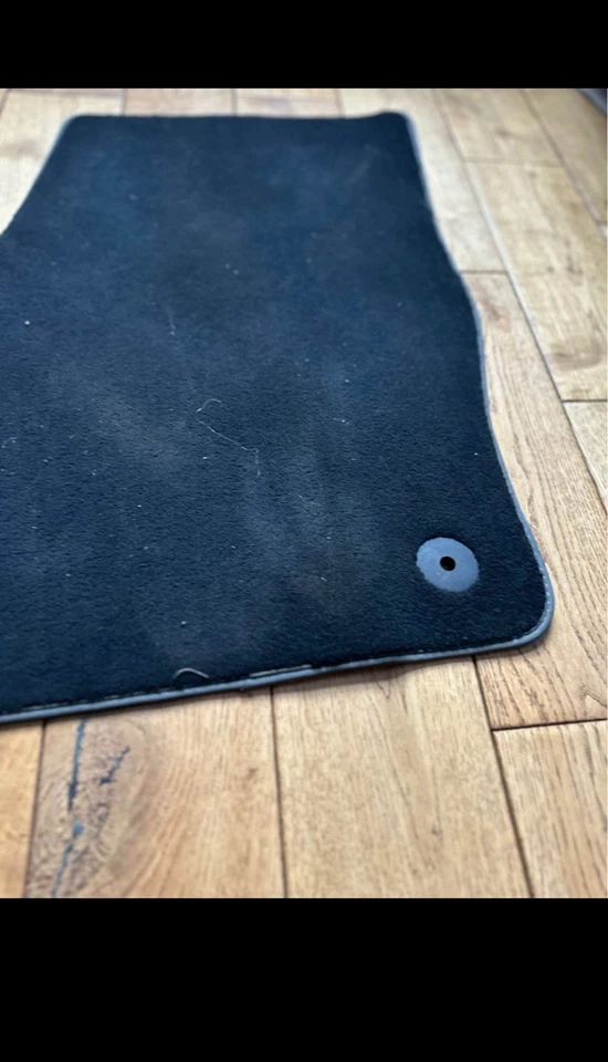 Alfombrillas coche Volkswagen Polo MK5 (2009-2018) totalmente a medida Foto 3 de 4