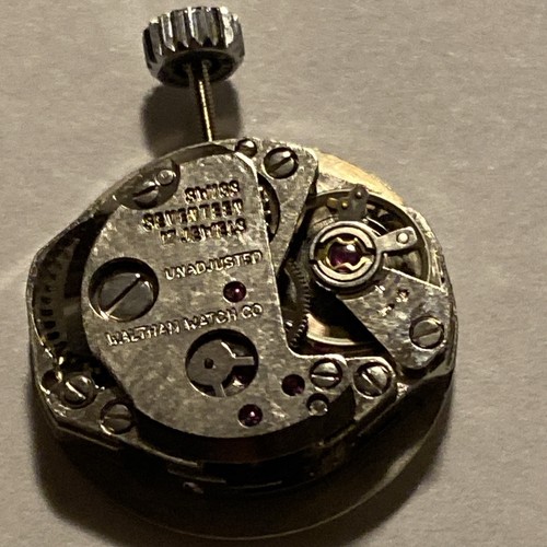 Waltham Watch Co. Movement 17 Jewel Parts/Repair Waltham 691 sweep Seconds Runs - Picture 2 of 7