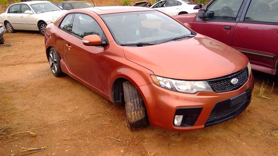 Faro derecho pasajero cupé 08/01/11 se adapta a 10-12 FORTE 249564 Foto 3 de 4