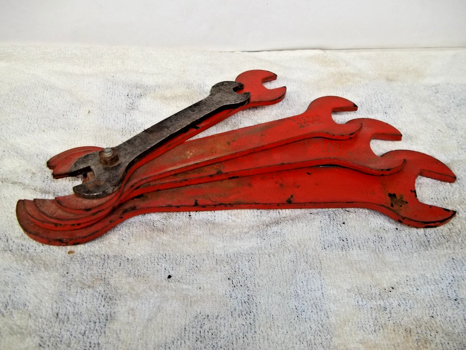C4 Set of 5 Vintage Case Stamped Wrenches Small to Large