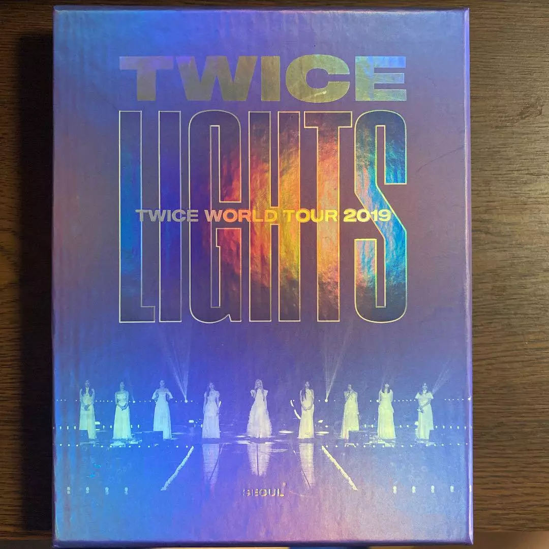 TWICE WORLD TOUR LIGHTS  Blu-ray◎ステッカー