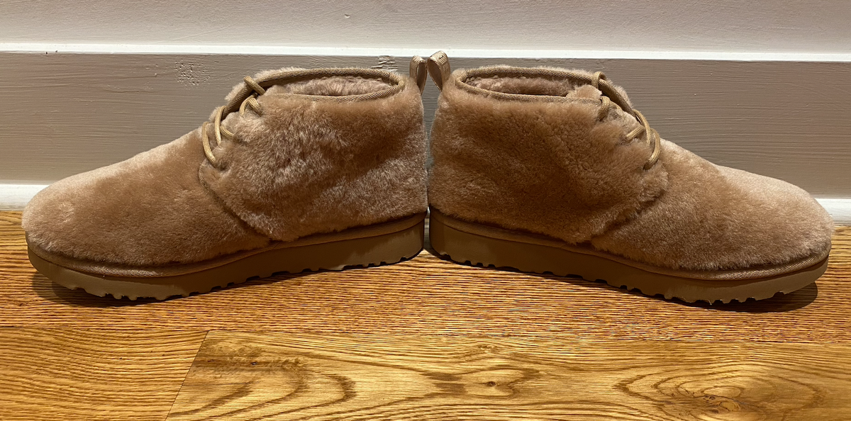 UGG Neumel Cozy Mens Sheepskin Chukka Fluffy Lace Up Ankle Boot