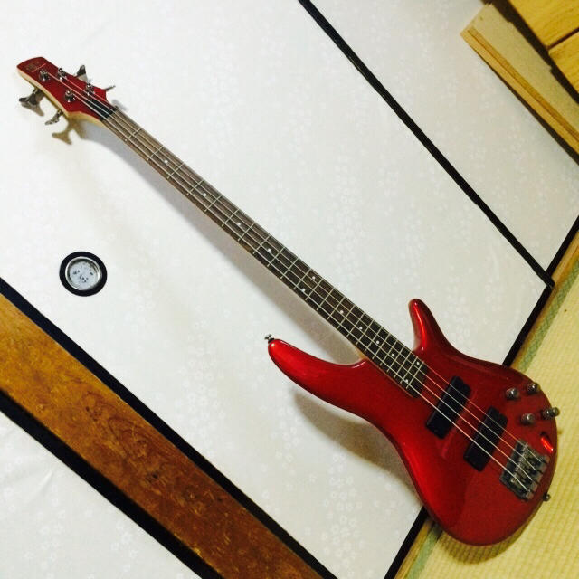 Electric Bass Guitar Ibanez SDGR SR300 Red Color | eBay Electric Bass Guitar Ibanez SDGR SR300 Red Color | eBay