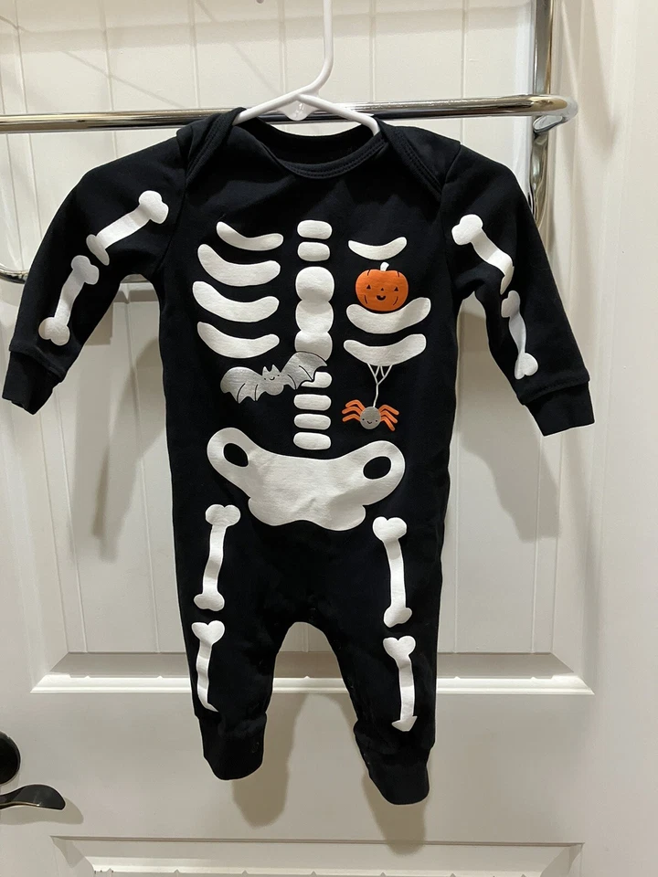 Carter's скелет кости комбинезон 6 месяцев ребенка ясельного возраста костюм для Хэллоуина. Черный/белый. - Изображение 2 из 4