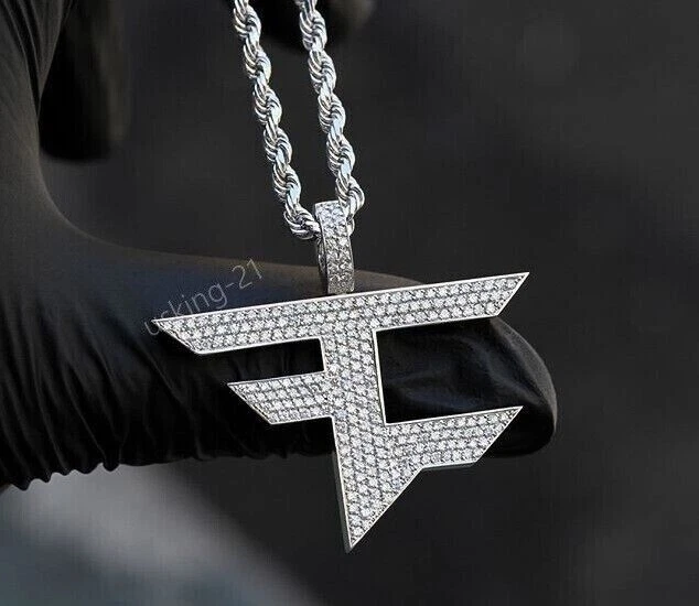 2Ct Round Cut Moissanite Men s Beauty Faze Pendant Real 925