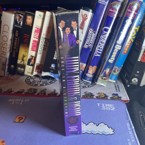 Judy, Frank & Dean Once in a Lifetime in Concert, VHS Tape Brand New SEALED - Imagen 4 de 6