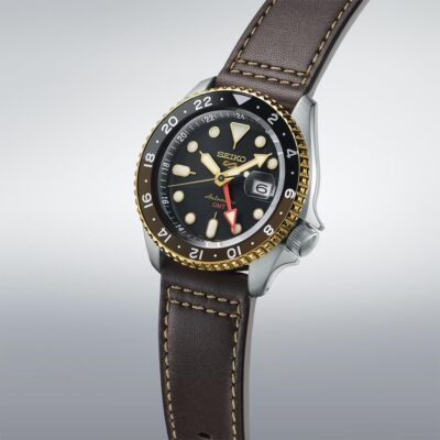 SBSC020 5スポーツ SKX series 42mm Seiko 5 Sports SBSC020 SKX Sports Automatic GMT Leather Band Watch