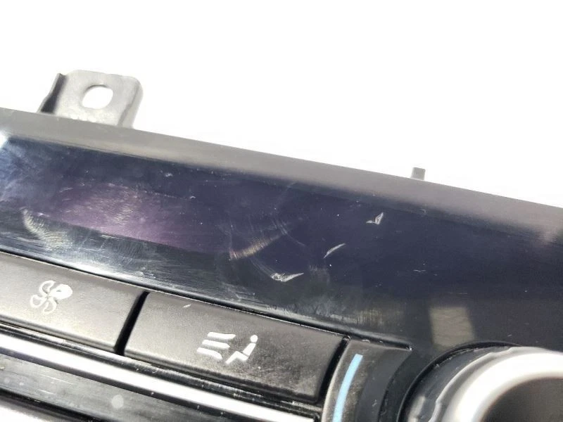 Controle de Temperatura OEM BMW X3 2015 2016 2017 Desgaste Leve 64119378829 - Imagem 4 de 4