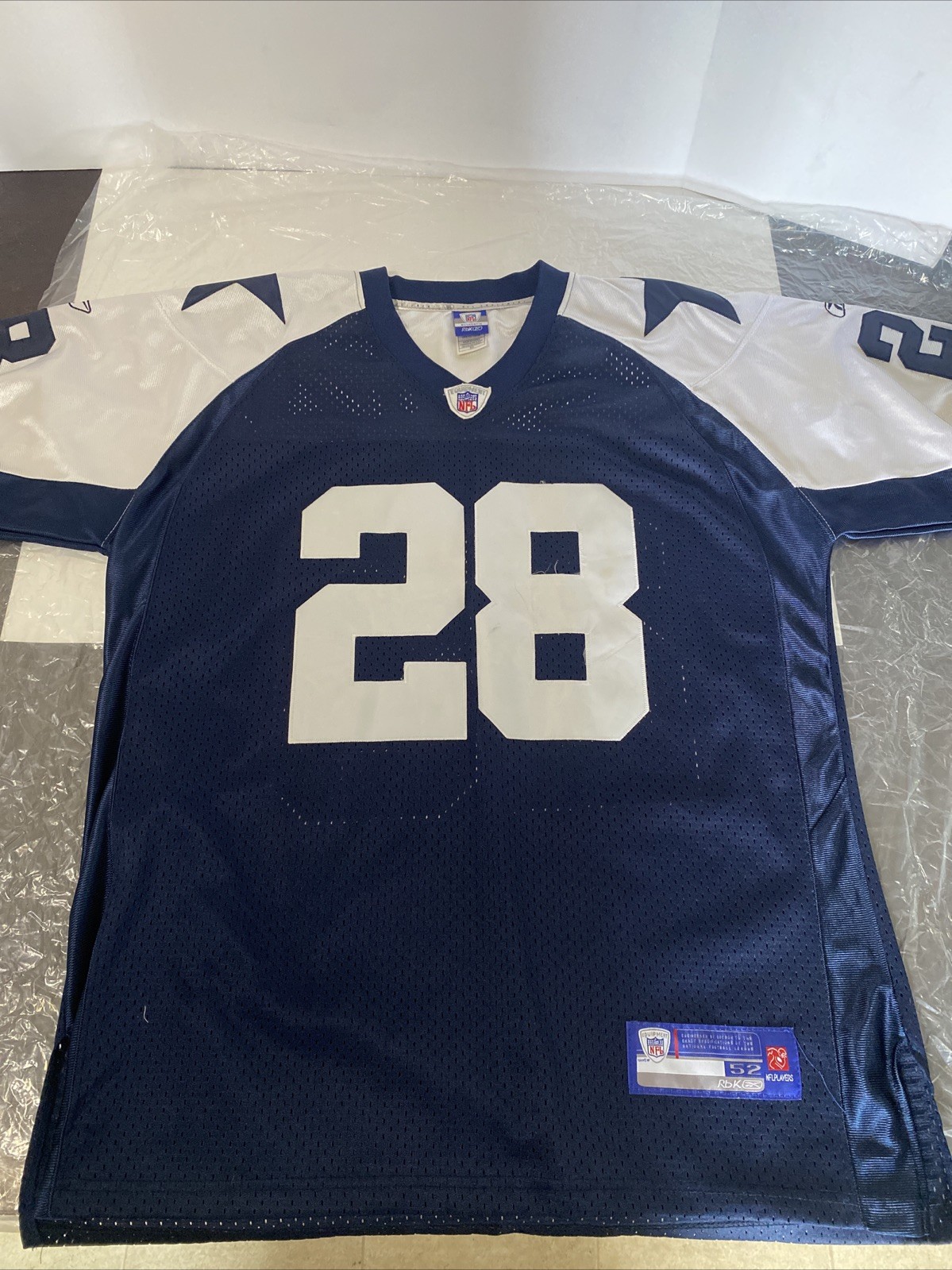 Used Reebok Authentic Dallas Cowboys 28 Jones Jersey Size 52 