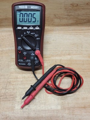 MATCO MD251 Tools Digital Multimeter Tester w/ Leads Electrical Tool TESTED!