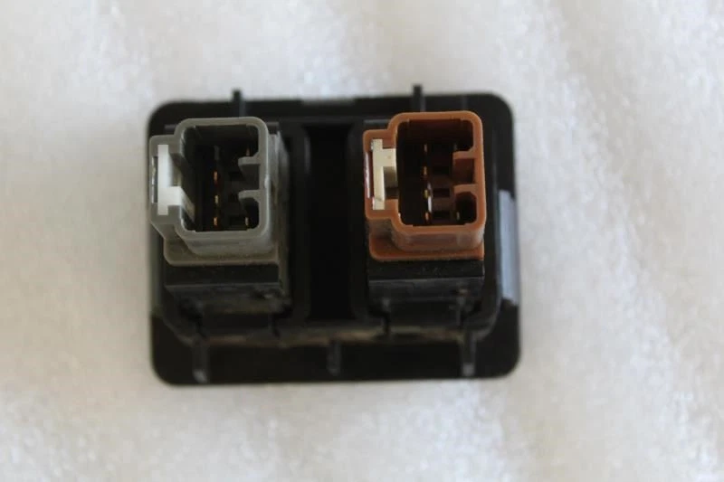 1990 1991 1992 1993 1994 SUBARU LEGACY CONTROL DE CRUCERO + INTERRUPTORES DE DESCONGELACIÓN Foto 2 de 4