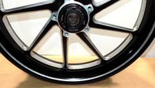 Preços baixos em Rodas De Motocicletas e Aros para Ducati Diavel