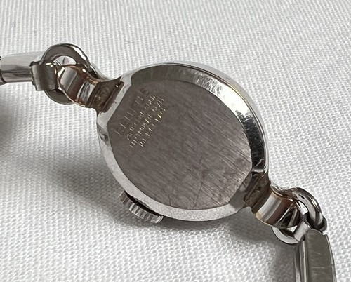 Vintage Benrus Women’s Watch 20 Microns Gold Wind Wristwatch Swiss - Works!!! - Picture 8 of 9