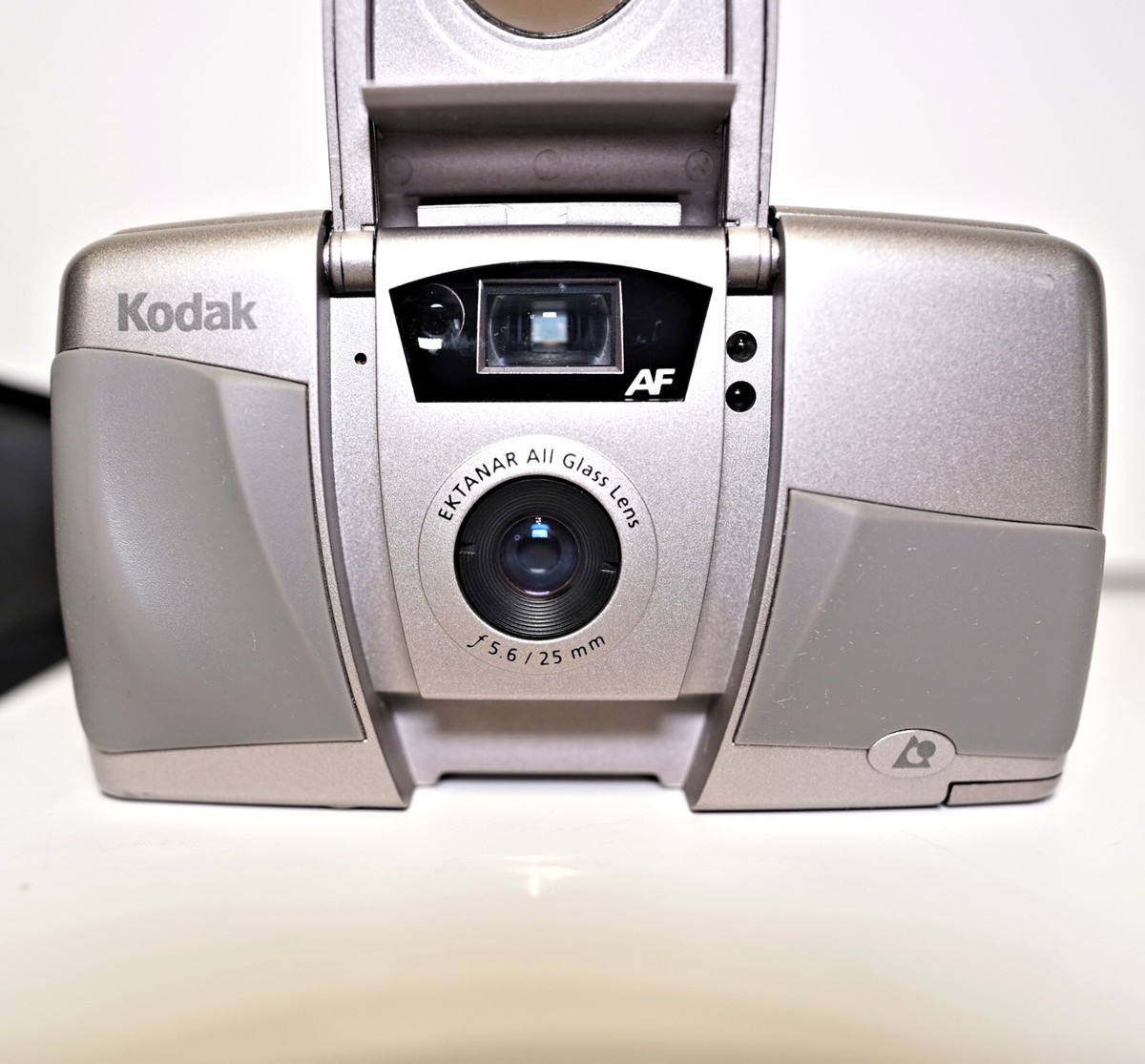 Vintage Kodak Advantix C400 Point Shoot Film Camera Used