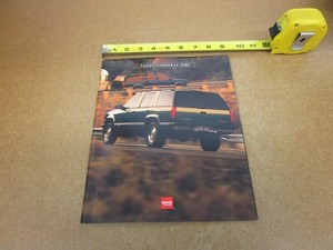 1996 GMC Suburban Yukon GT 2-dr 1500 2500 sales brochure ORIGINAL 52 pg