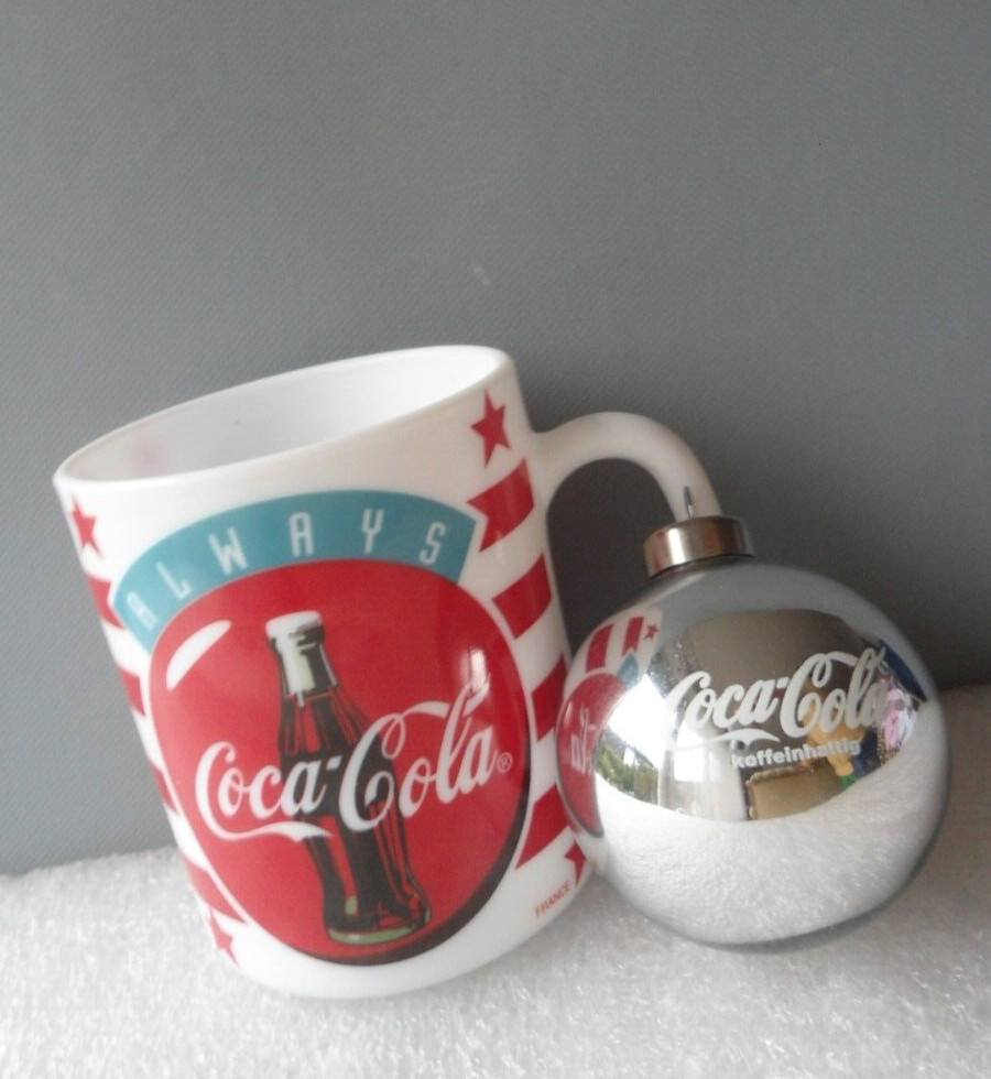 Coca Cola Always Arcopal France Tasse 1997 & Weihnachtskugel- NEUWERTIG
