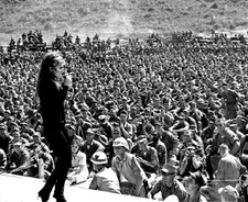 Miss Ann Margret Singing for US Service Men Danang 8"x 10" Vietnam War Photo 300