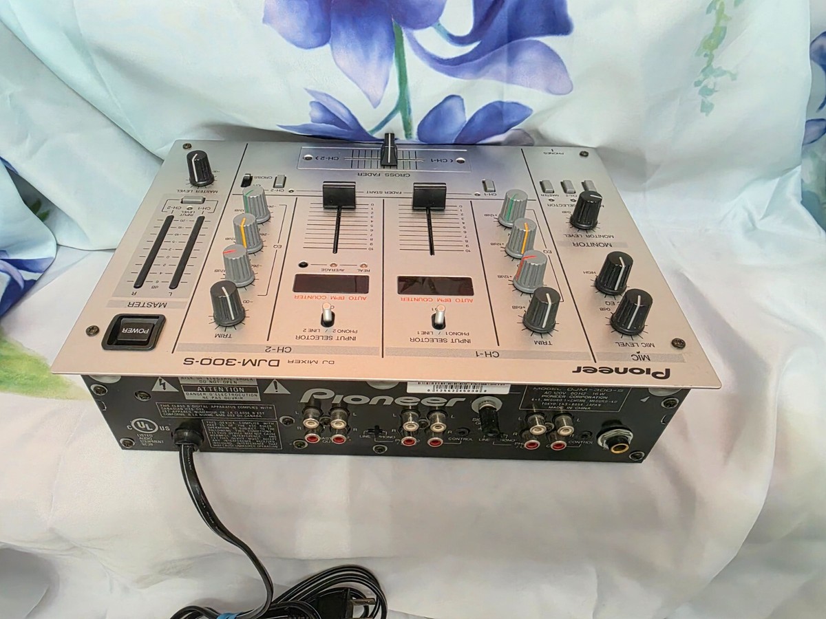 ＊Hikaru＊ 様 Pioneer DJM-300-S Pioneer DJM-300-S DJ Preamp Mixer 2 Channel Mixing Equalizer