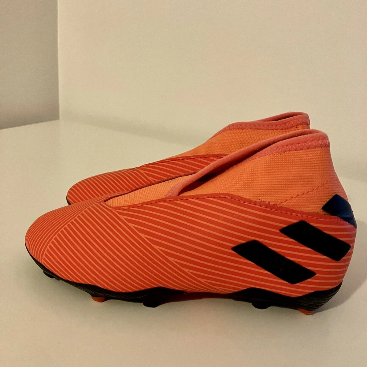 Nemesis laceless cheap