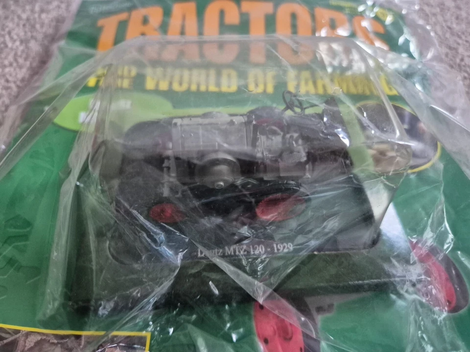 1/43 HACHETTE UNIVERSAL HOBBIES TRACTOR WORLD OF FARMING 1929 DEUTZ MTZ 120 - Image 3 of 3
