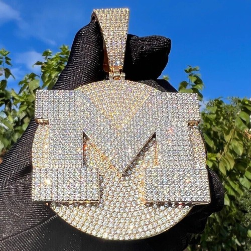 3 Karat Rund Schliff Labor erstellt Diamant Initial "M" Anhänger 14K Gelbvergoldet