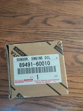 Lexus Genuine LX450 Toyota Land Cruiser Engine Oil Level Sensor 89491-60010 OEM