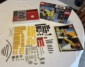 LEGO Technic 8040 Pneumatic Set Vintage 1985 (Incomplete - READ) +FAST SHIPPING!