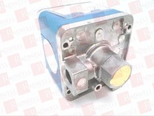 HONEYWELL C6097B-1028 / C6097B1028 (NEW IN BOX)