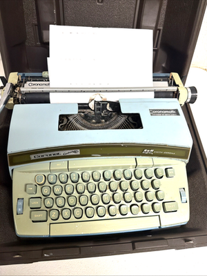 #ad Smith Corona Coronet Super 12 Electric Typewriter Seafoam Blue parts or repair $89.85