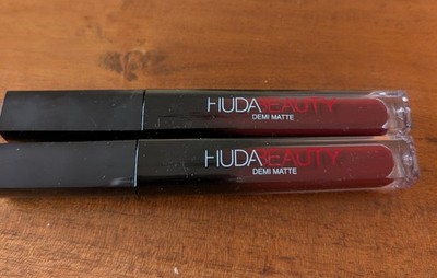 HUDA BEAUTY 2no. Demi Matte Cream Liquid Lipstick Lipgloss. aus set. deep red