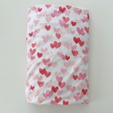 POTTERY BARN KIDS Hearts Organic Fitted Crib Sheet : Valentine's Day - EUC 