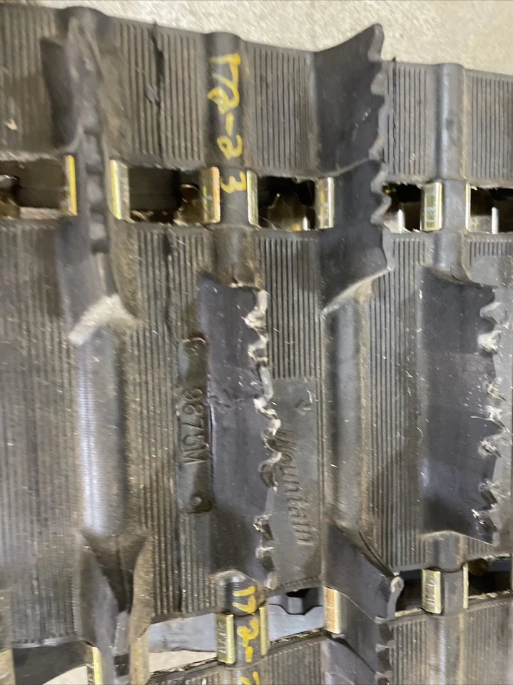 CAMSO Challenger  Mountain Track - 15"x144" - 2" Lug Height 9875M Snowmobile NOS - Image 2 of 4