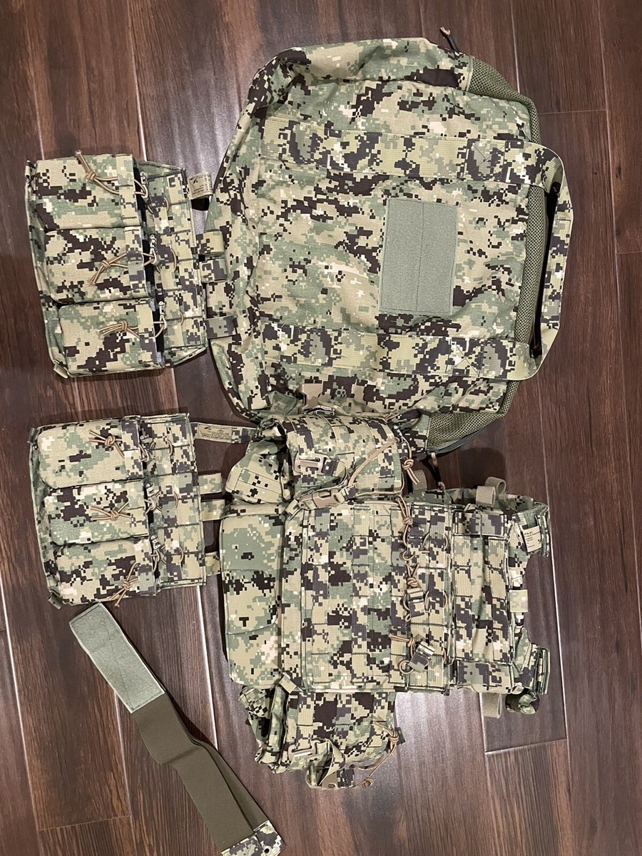 New Eagle Industries AOR2 2012 Small MMAC With basic kit. Devgru