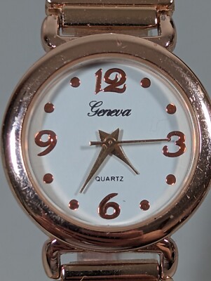 Geneva White Dial Round Gold Tone Case Crystal Accent Stretch Band Watch