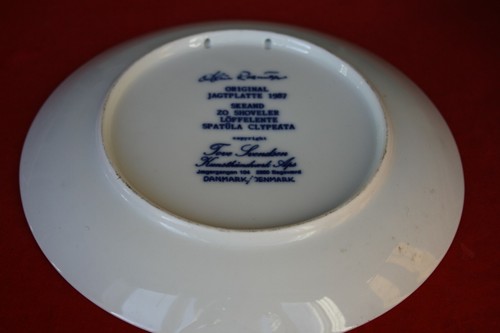 BEAUTIFUL TOVE SVENDSEN PORCELAIN HUNT WALL PLATE ANIMAL - Picture 38 of 54